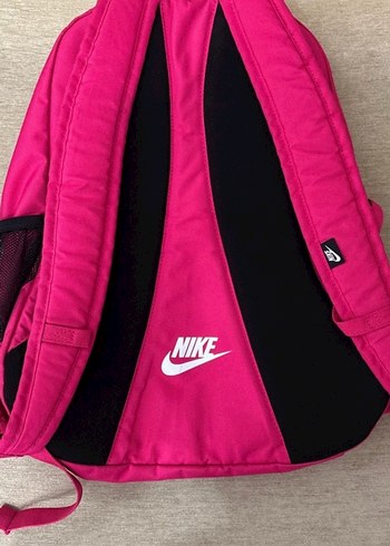 Pembe Nike Spor Sırt Çantası - Görsel 2