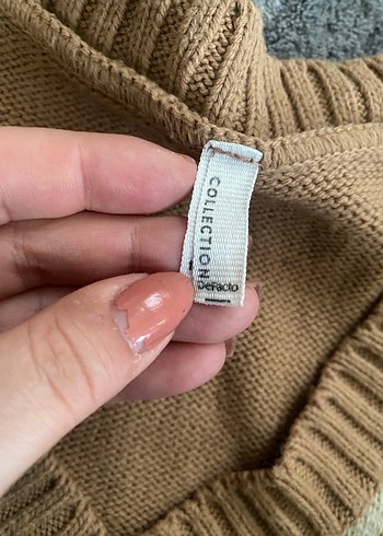 Bej V Yakalı Örgü Kadın Süveter - Görsel 4