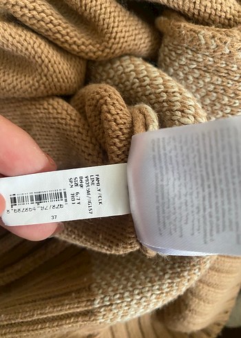 Bej V Yakalı Örgü Kadın Süveter - Görsel 7