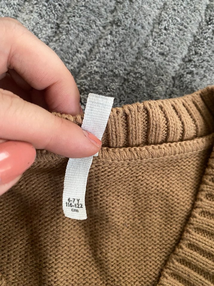 Bej V Yakalı Örgü Kadın Süveter - Görsel 5