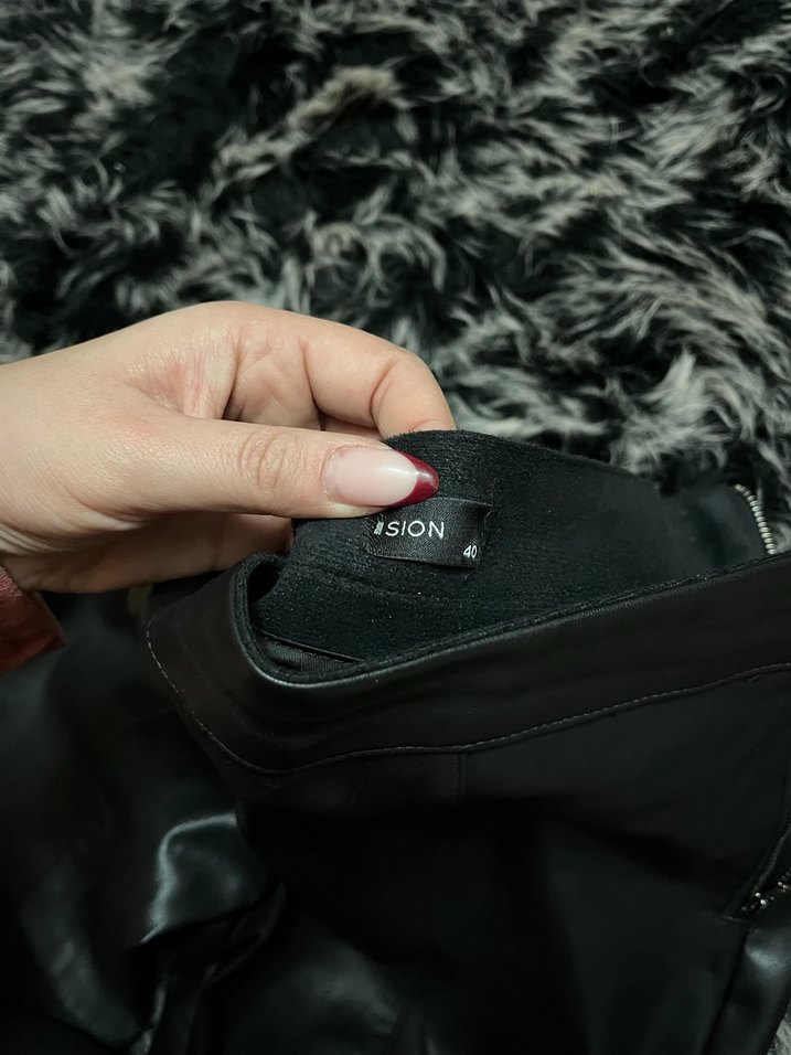 Kadın Siyah Deri Pantolon - Görsel 3