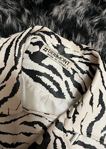 Zebra Desenli Kadın Suni Ceket - Görsel 5