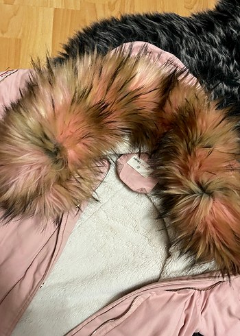 Pembe Nakışlı Kapüşonlu Kadın Ceket - Görsel 8