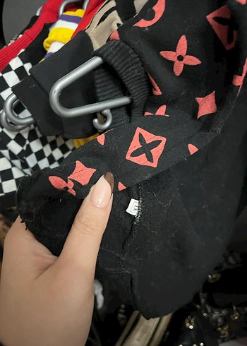 Kırmızı Desenli lv Köpek Kıyafeti - Görsel 3