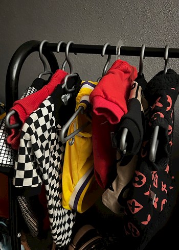 Kırmızı Desenli lv Köpek Kıyafeti - Görsel 2