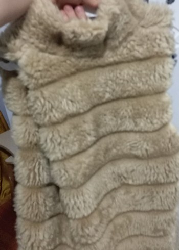 Kadın Bej Uzun Kürk Detaylı Yelek - Görsel 2