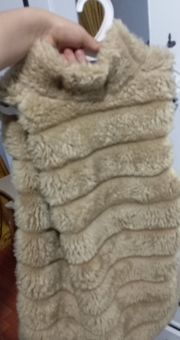 Kadın Bej Uzun Kürk Detaylı Yelek - Görsel 2