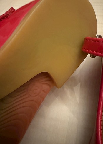 Kız Çocuk Kırmızı Tokalı Babet Ayakkabı - Görsel 4