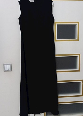 Çiçek İşlemeli Uzun Kadın Elbise - Görsel 4