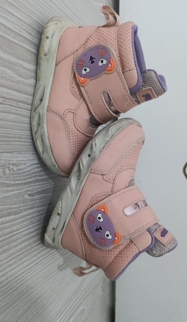 Kız Çocuk Pembe Yılan Desenli Cırt Cırtlı bot Spor Ayakkabı - Görsel 2