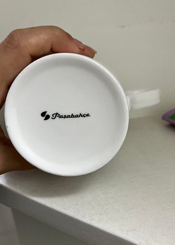 Renkli Gözlük Desenli Kuru Kafa Kupa - Görsel 2