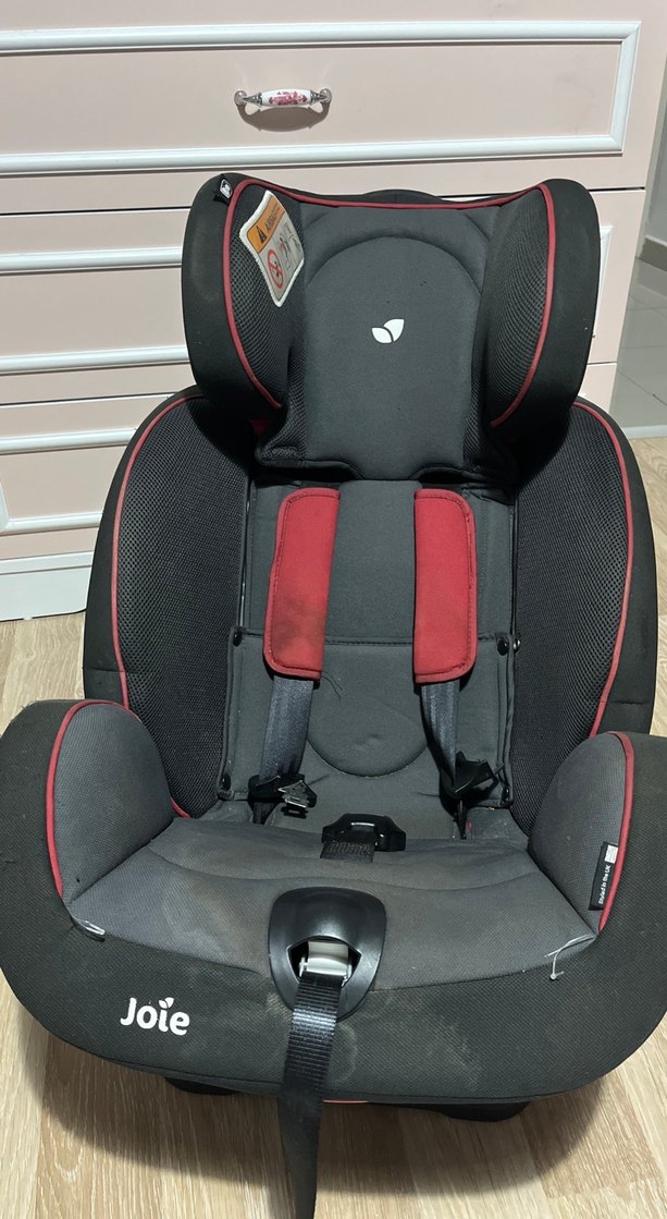 Kırmızı Joie Çocuk Araç Koltuğu - Görsel 2