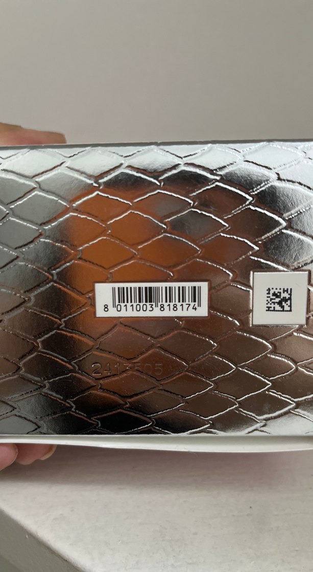 Orijinal Versace Bright Crystal Absolu Kadın Parfümü 50 ml - Görsel 4