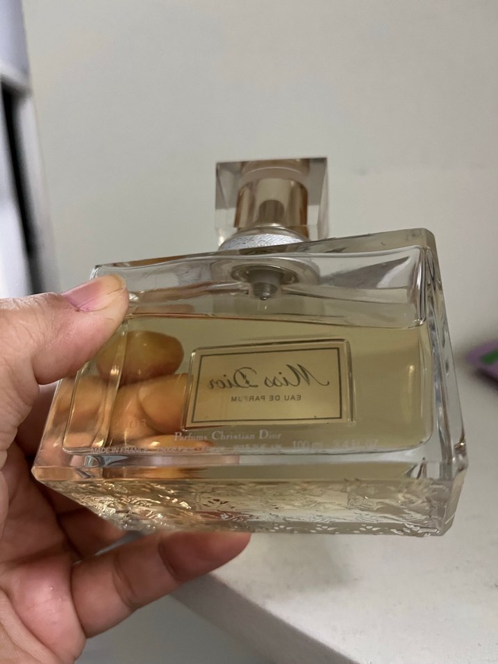 Orijinal Miss Dior Kadın Parfümü 100 ml - Görsel 3