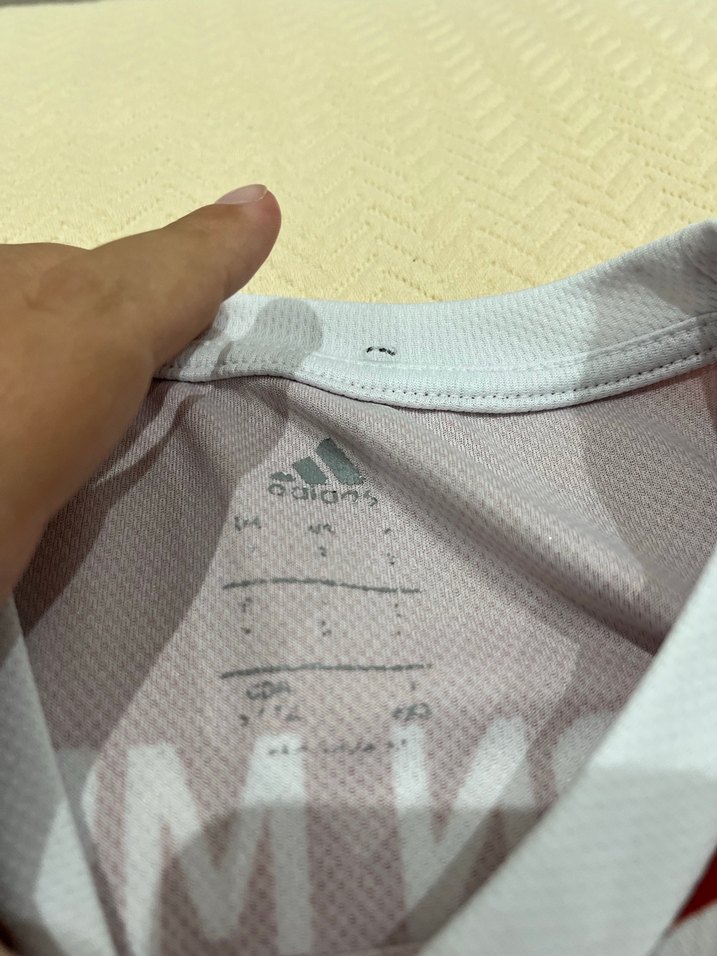 Bayern Münih Kırmızı Erkek Spor Forması - Görsel 2