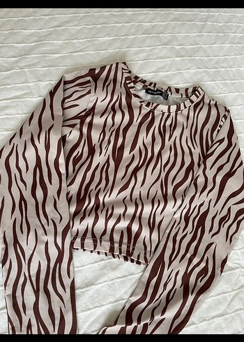 Zebra Desenli Uzun Kollu Kadın Bluz