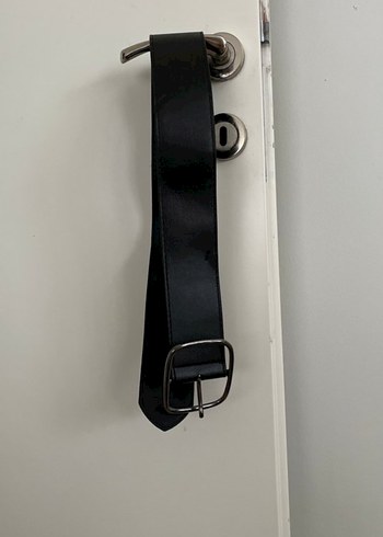 Siyah Deri Minimalist Tokalı Kemer - Görsel 3