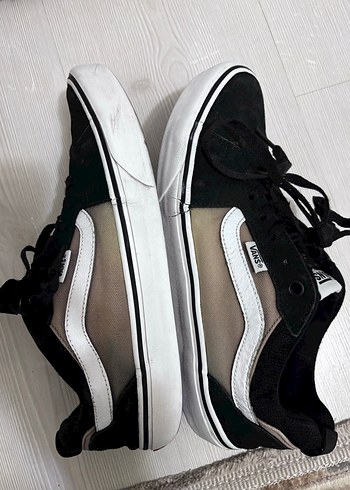 Siyah Beyaz Bağcıklı Spor Ayakkabı - Görsel 6