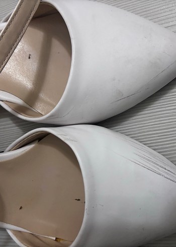 3 adet Klasik Beyaz Tokalı Kadın Topuklu Ayakkabı - Görsel 6