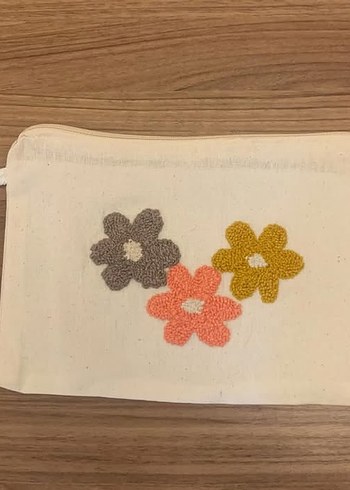 Punch Nakışlı Kadın El Çantası - Görsel 4