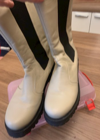 Divares krem Deri Kadın Botları, Kalın Topuklu
40 numara - Görsel 2