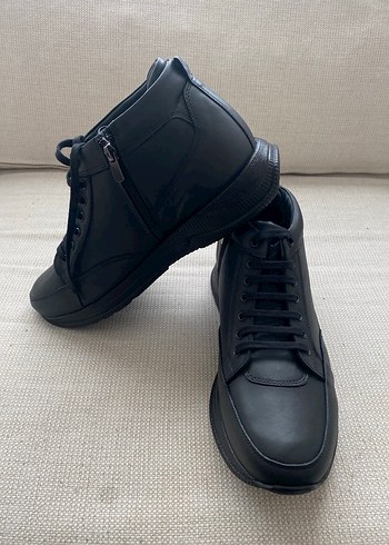 Siyah Forex Erkek Bot - Görsel 2