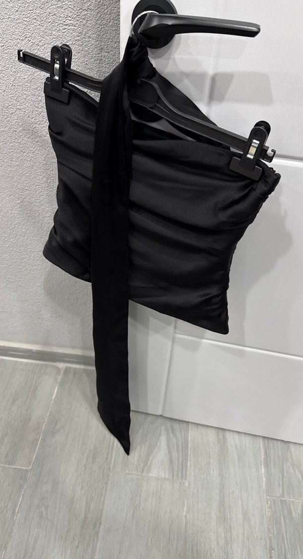 Siyah Halter Yaka Kemerli Mini Bustiyer - Görsel 4