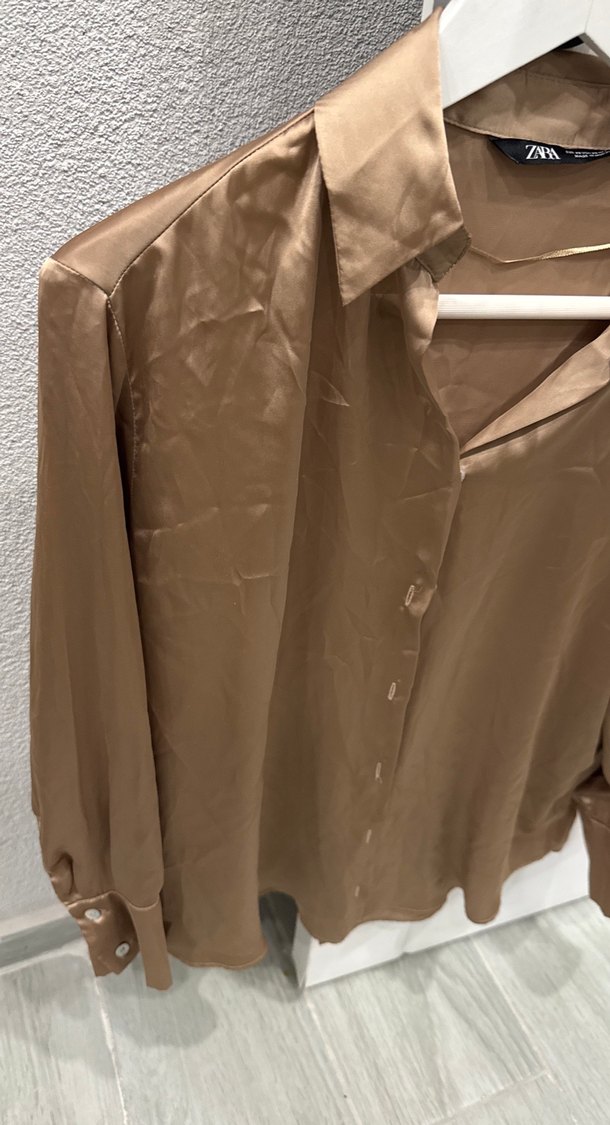 Bej Düğmeli Kadın Gömlek - Görsel 3