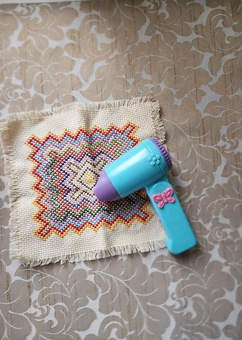 Barbie VİNTAGE, Pastel Renkli, Mini Saç Kurutma Makinesi oyuncak..