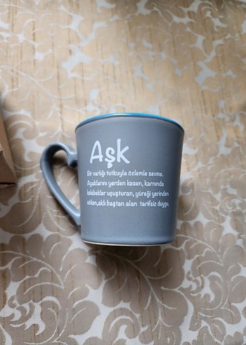 Beden Gri Ask Temalı Seramik Kupa