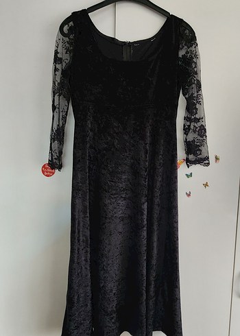 Zara Dantel Detaylı Siyah Uzun Kollu Gotik Elbise