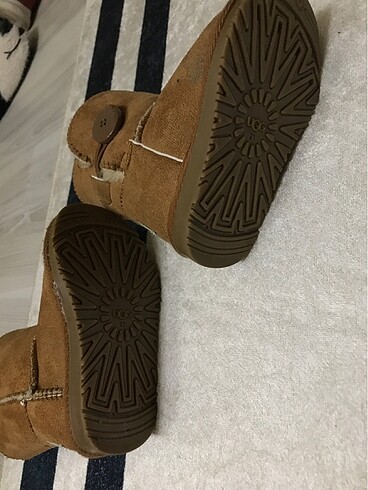 21 Beden kahverengi Renk UGG australia