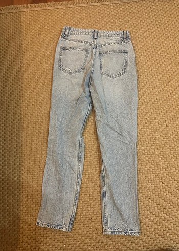 Zara yırtık kot - Görsel 2