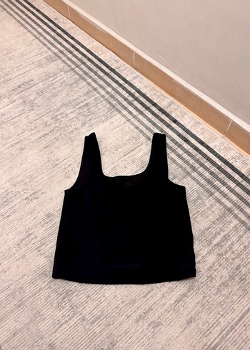 Kadın Siyah Kolsuz Crop Top - Görsel 3