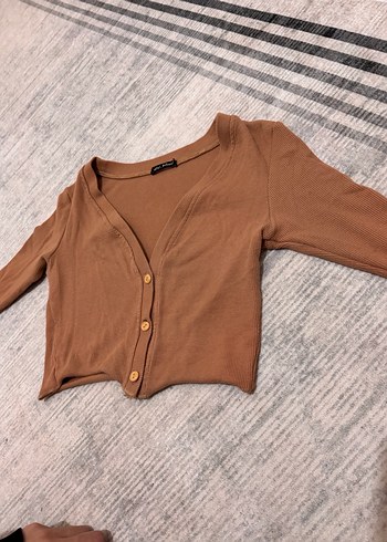 Bej V Yaka Düğmeli Kadın crop - Görsel 2