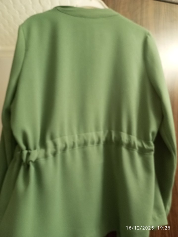 Yeşil Drapeli Uzun Kadın Elbisesi - Görsel 5