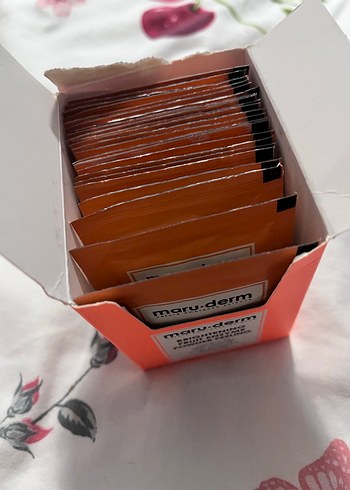 Maru Derm 30lu Parlatıcı Meyve Enzimli Toz Peeling - Görsel 2