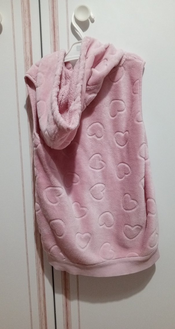 Kızlar için Kapüşonlu Pembe Peluş Yelek - Görsel 4