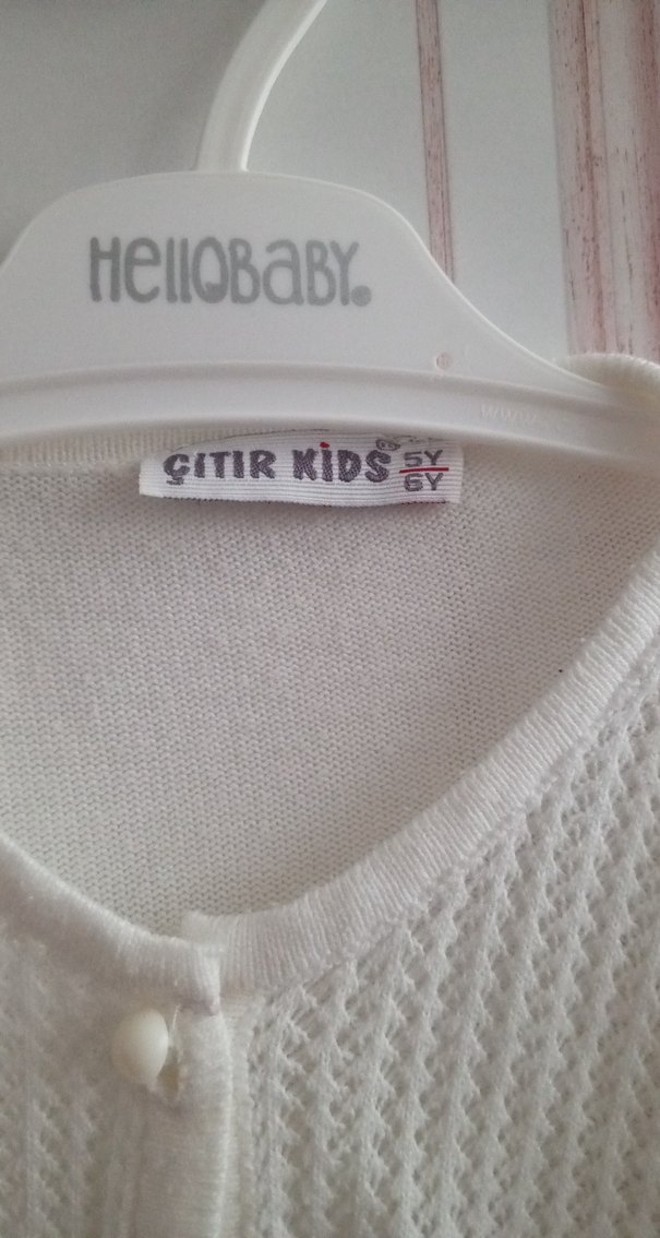 Beyaz Örgü Kız Hırka Uzun Kollu - Görsel 3