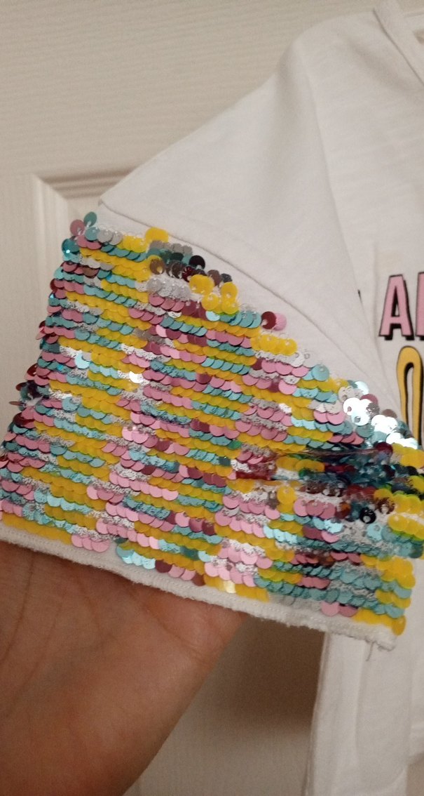 Kız Çocuk Payetli Baskılı Beyaz Tişört - Görsel 2