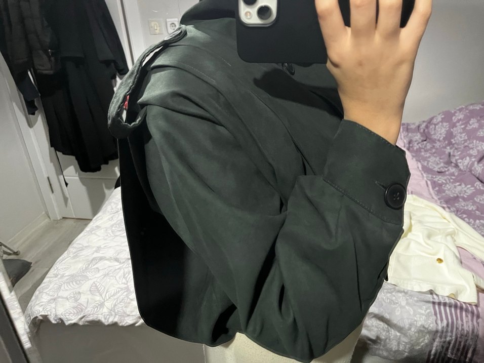 Düğmeli Siyah Deri Kadın Trençkot - Görsel 4