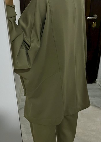 Rahat Kesim Haki Kadın Takım - Görsel 3