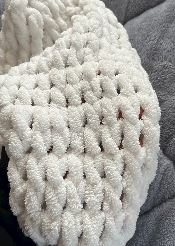 Beyaz Örgü Kadın Şal - Görsel 2