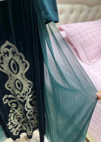 Dantel Detaylı Yeşil Nakışlı Uzun Kadın Elbise - Görsel 3