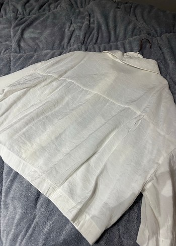 Düğmeli Beyaz Keten Kadın Gömlek - Görsel 2