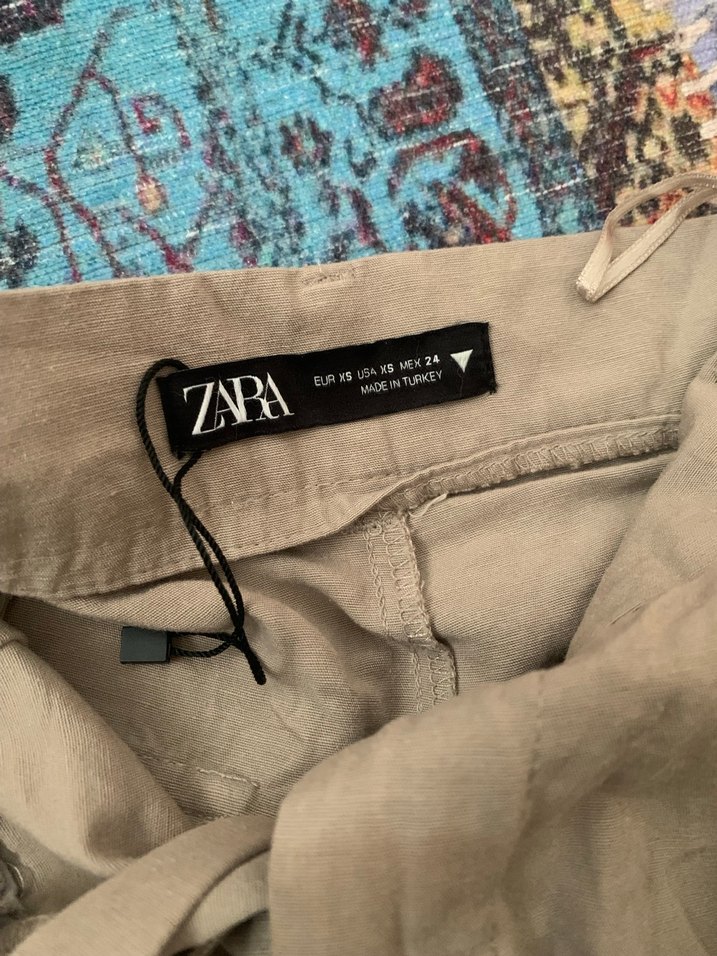 Zara Bohem Tarzı Bej Yüksek Bel Keten Şort - Görsel 2