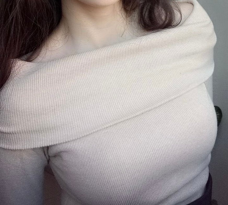 Bej Kadın Triko Kayık Yaka Kazak - Görsel 3