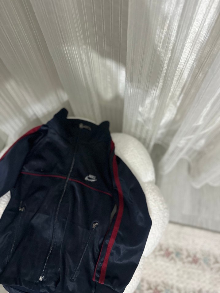 Erkek Çocuk Lacivert Nike Eşofman Takımı - Görsel 3