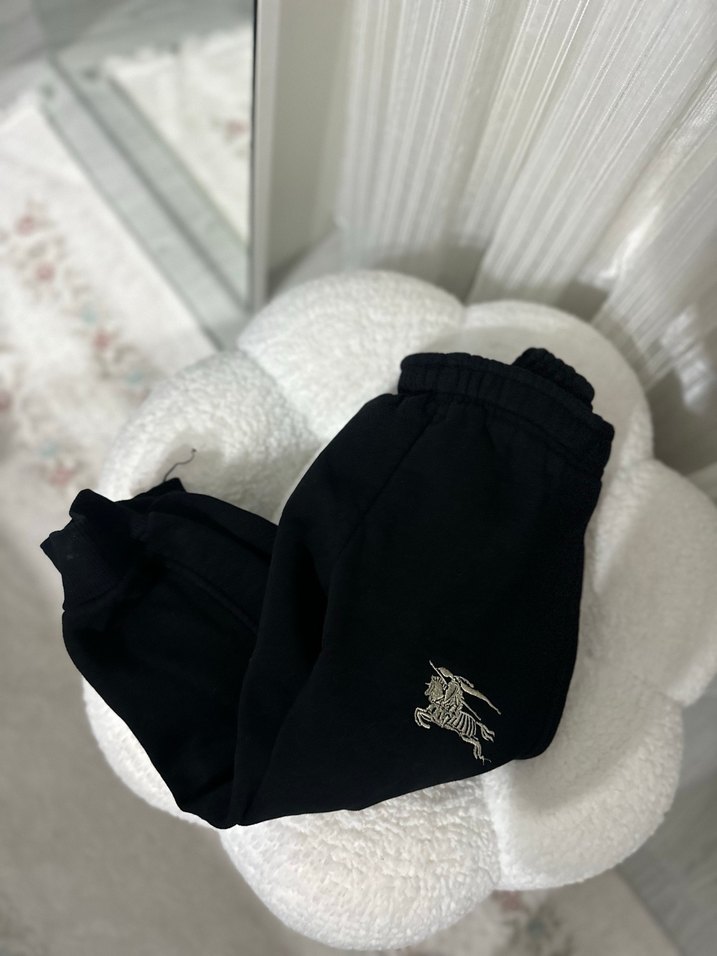 Siyah Baskılı Erkek Çocuk Sweatshirt ve Eşofman Takımı - Görsel 2