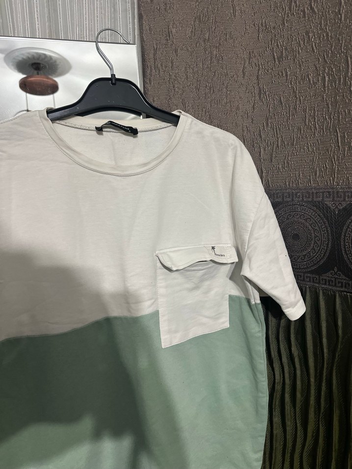 Pamuklu Beyaz-Mint Renkli Oversize Tişört - Görsel 2